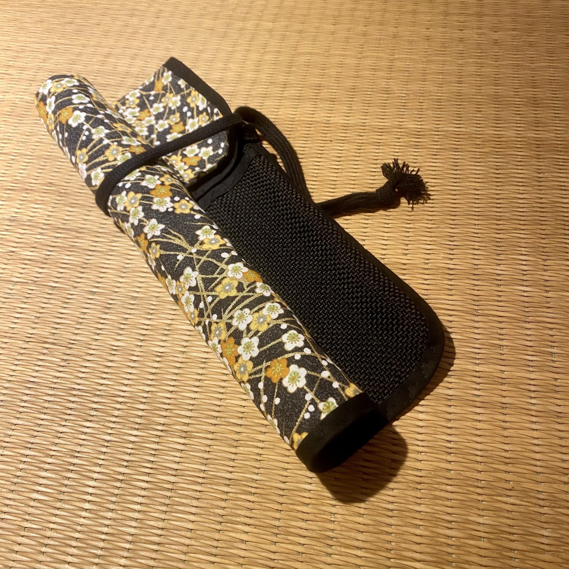 Estuche de pincel Flor amarillo - 1